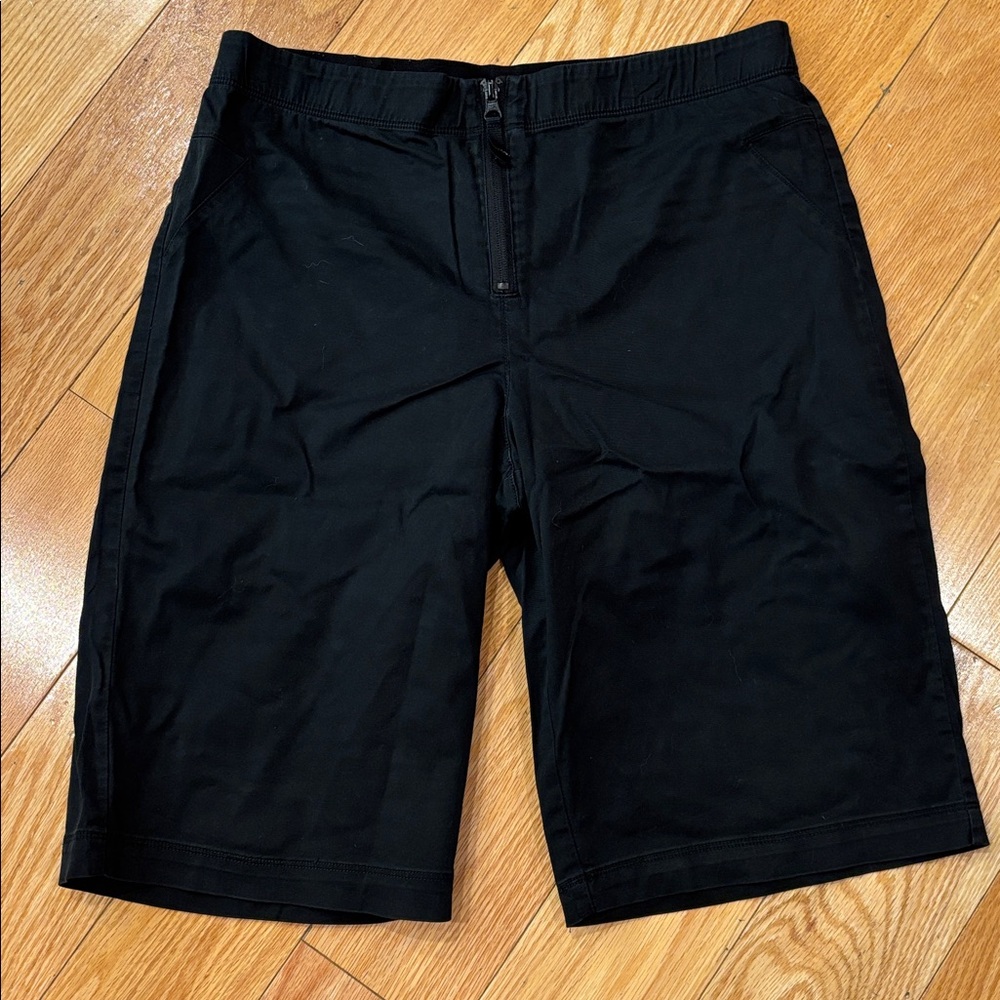 Danskin black Bermuda shorts